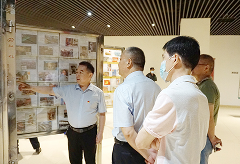 公路工程處組織黨員參觀慶祝建黨100周年主題郵展